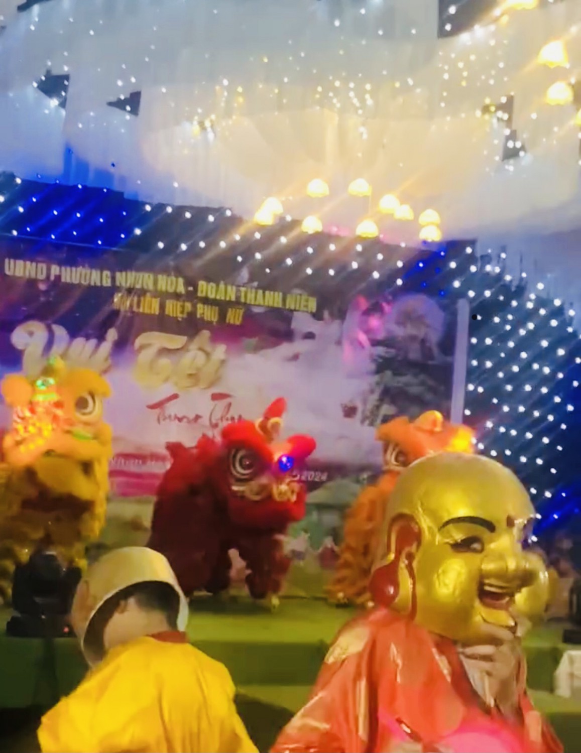 Phường Nhơn Hòa  tổ chức các hoạt động vui Tết Trung thu cho thiếu nhi